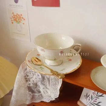 Ins Prantsuse Retro Romantiline Pärastlõunane Tee Tass Tassi Kohvi Tassi Komplekt Korea Väike Värske Lille Keraamilist Tassi Komplekt